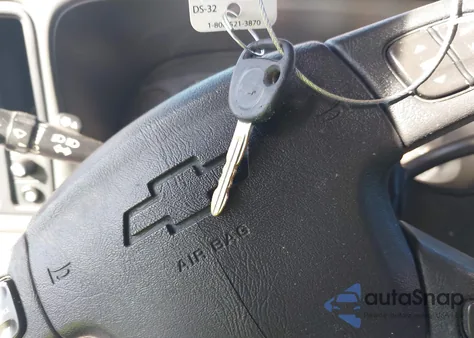 2005 Chevrolet Tahoe Ls from USA, damaged, VIN 1GNEC13T45J106999